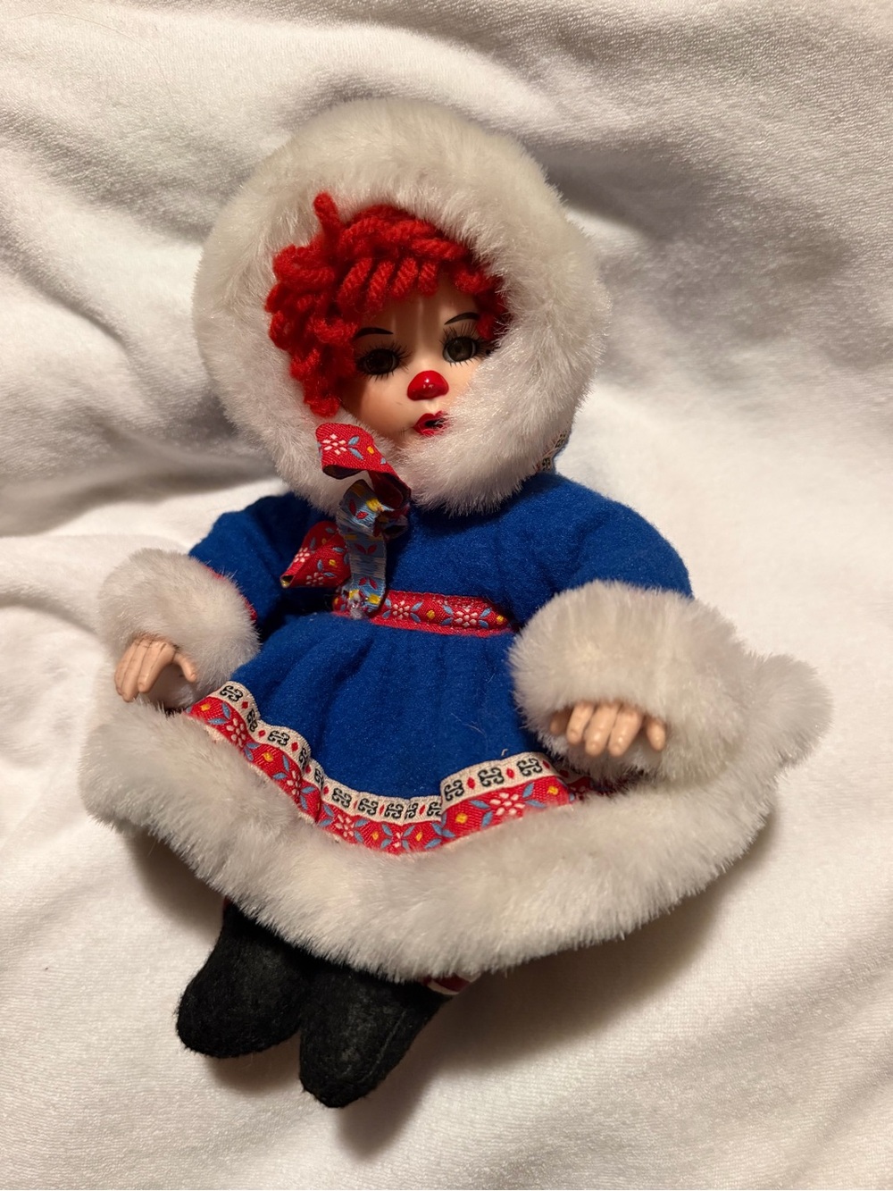 Marie Osmond Charisma Eskimo Kisses Porcelain doll